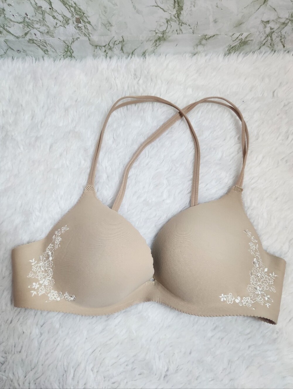 Victoria's Secret Secret Embrace Push-up Bra